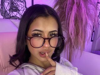 camgirl chat room HaileySimson