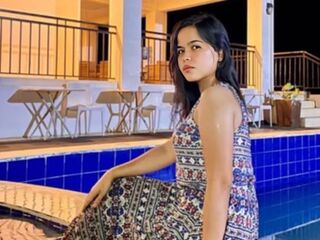camgirl photo HershieGray