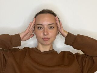 naughty camgirl masturbating with dildo HertaLaraby