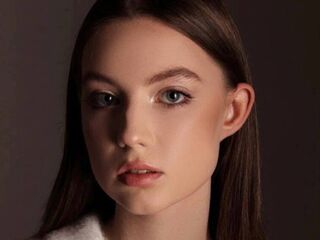 naked cam girl photo JaneneFeig