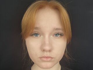 kinky webcam model JeanneEnglert