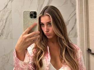 livesex cam JohnieBritton