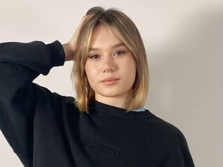 cam girl chatroom JoyeLatin