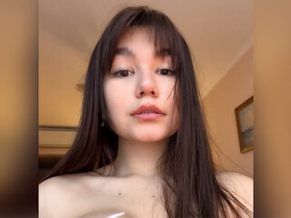 live free chat JuliaCutee