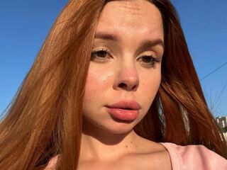 adult nude chat KarinaSavastru