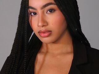closeup KloeBenetti