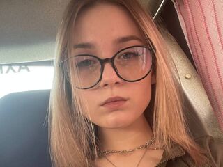 girl webcam KristenMooren