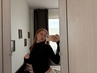 camwhore video LennieLukasik