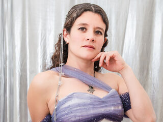 webcam live show LiaSannin