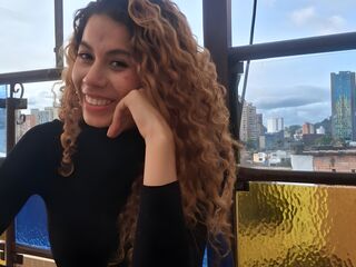 topless webcam girl LilyNoir