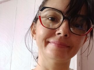 free nude cam LuizaHots