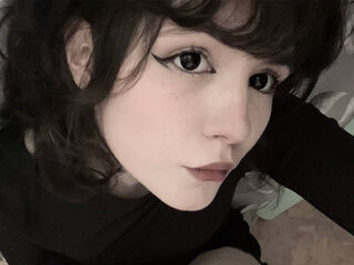 naked cam girl masturbating with sextoy LunaAchlis