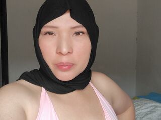 live webcam performer LunaCalientes