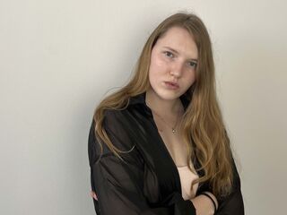 free hardcore sex webcam MadalineMosman
