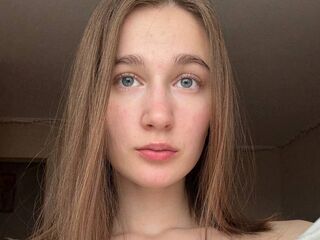 camgirl picture MarcelineLeja