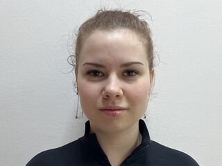 naked girl with webcam fingering pussy MarjorieJones