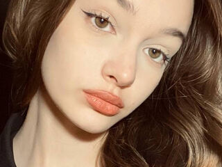 free webcam chat room MarshallBushee