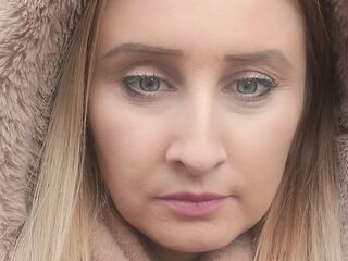 naked girl with webcam MaryEma