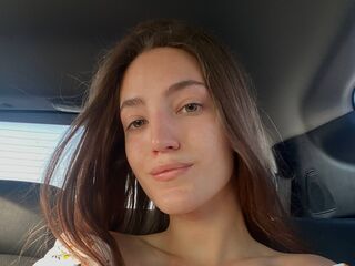 webcam chatroom MaryannLiquori