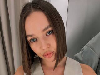 cam girl masturbating with sextoy MiaBale
