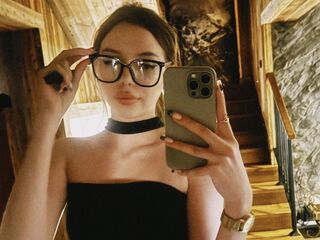 live porn picture MiaForester