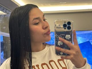 fingering camwhore MiaThomp