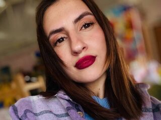 naked webcamgirl photo MiguelinaCaram