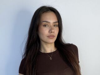 camgirl playing with sextoy MikaelaRotz