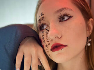 masturbating girl MistyColacone