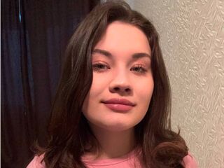 camgirl playing with sextoy MuseFable