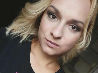 sex cam NellieLynn