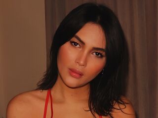 camgirl showing pussy OlaYasami