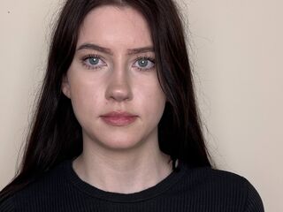 fingering girl OssieMichard