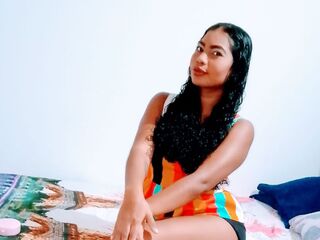 naked girl with webcam masturbating PamelaMontenegro