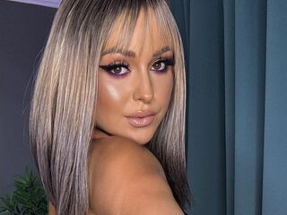 hot cam girl fingering pussy PatriciaSpice