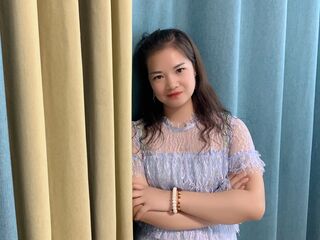 girl cam live QiYaTing
