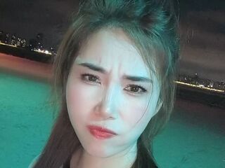 livecam photo Qinbao