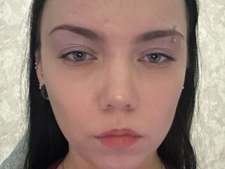 free nude live show RoniRopes