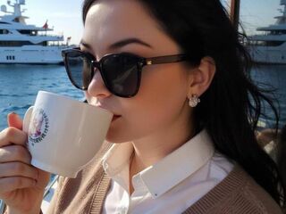 free adult cam RosieMoons