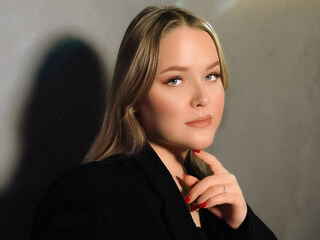 live porn cam SallySavage