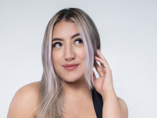 chatroom webcam picture SamanthaSain