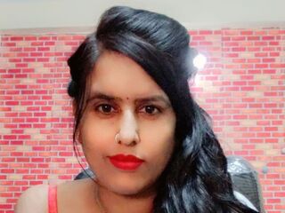 naked girl with webcam fingering SaraConway