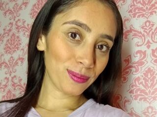 camgirl masturbating with vibrator ScarlettMonns