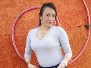 naked cam girl masturbating with dildo ShanteyLaurens