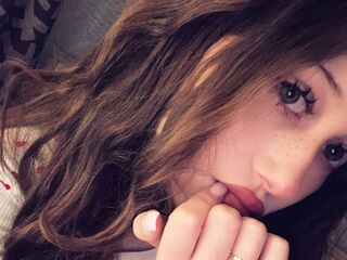 adult webcam chat room SimonaHaley