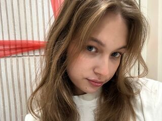 sexy cam girl SimoneBotellio