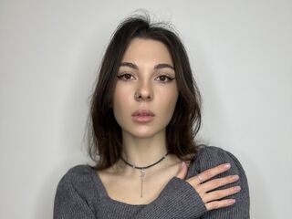 hot web cam show SkyeSnow