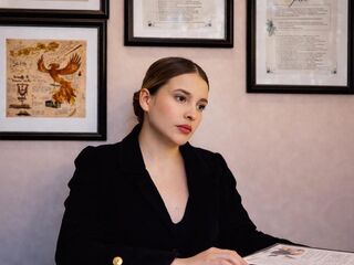 naked camgirl masturbating SofiaBetancurt