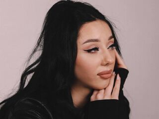 naughty cam girl masturbating with dildo SoledadZale