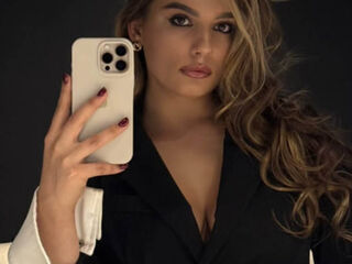 sexy camgirl TaHillmer